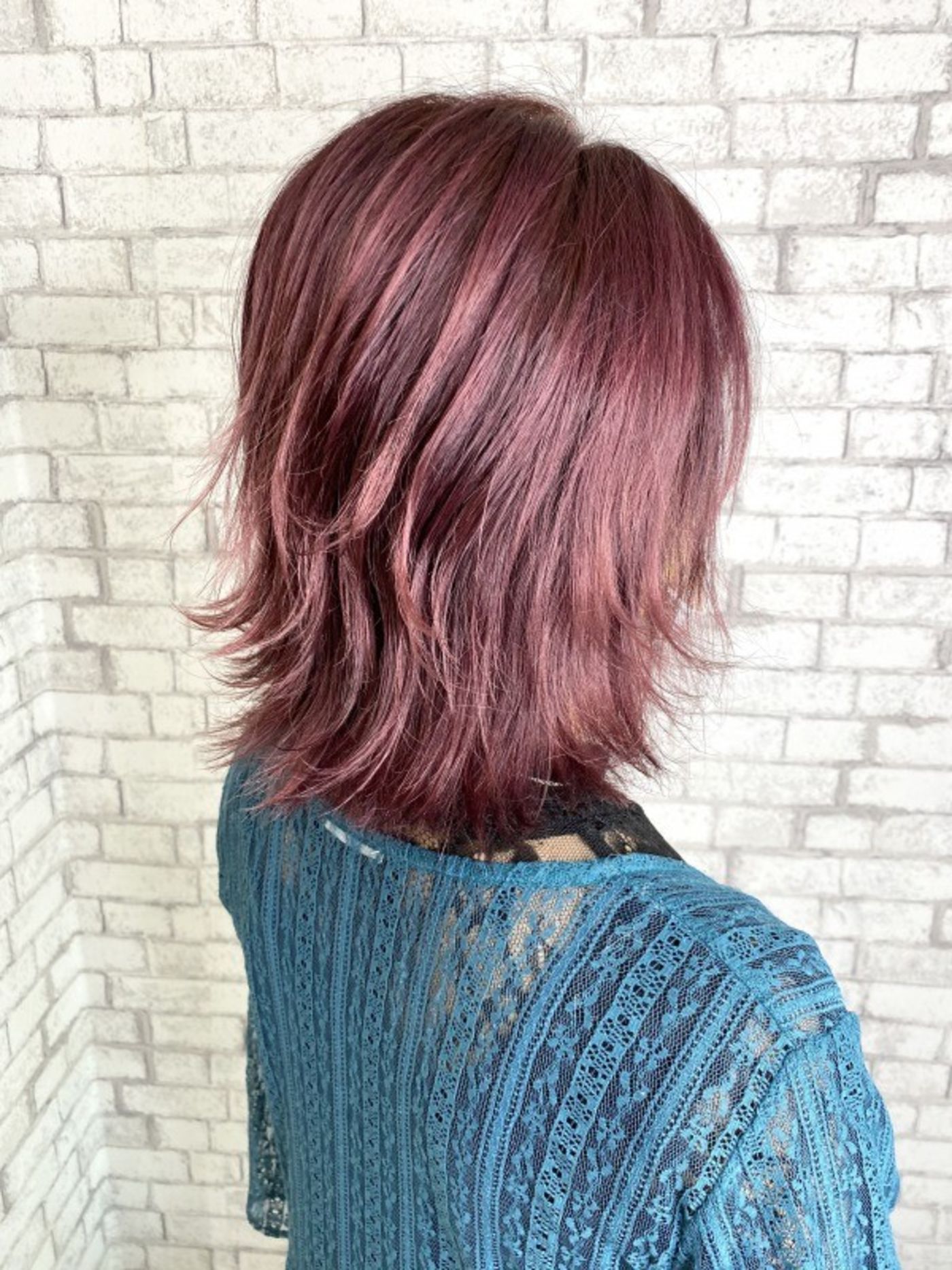 ブリーチしている髪にピンクを入れると イメージ