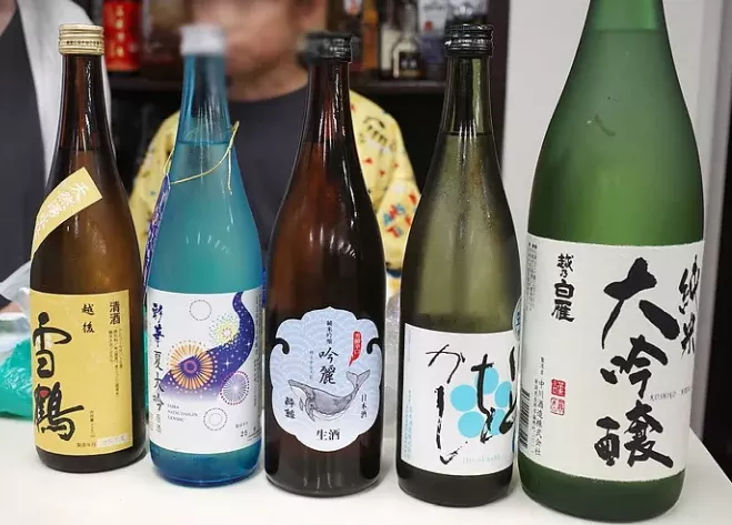 夏の日本酒飲み比べ イメージ